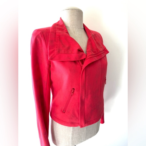 Rock & Republic Red Distressed Cropped Moro Jacket - Picture 6 of 14
